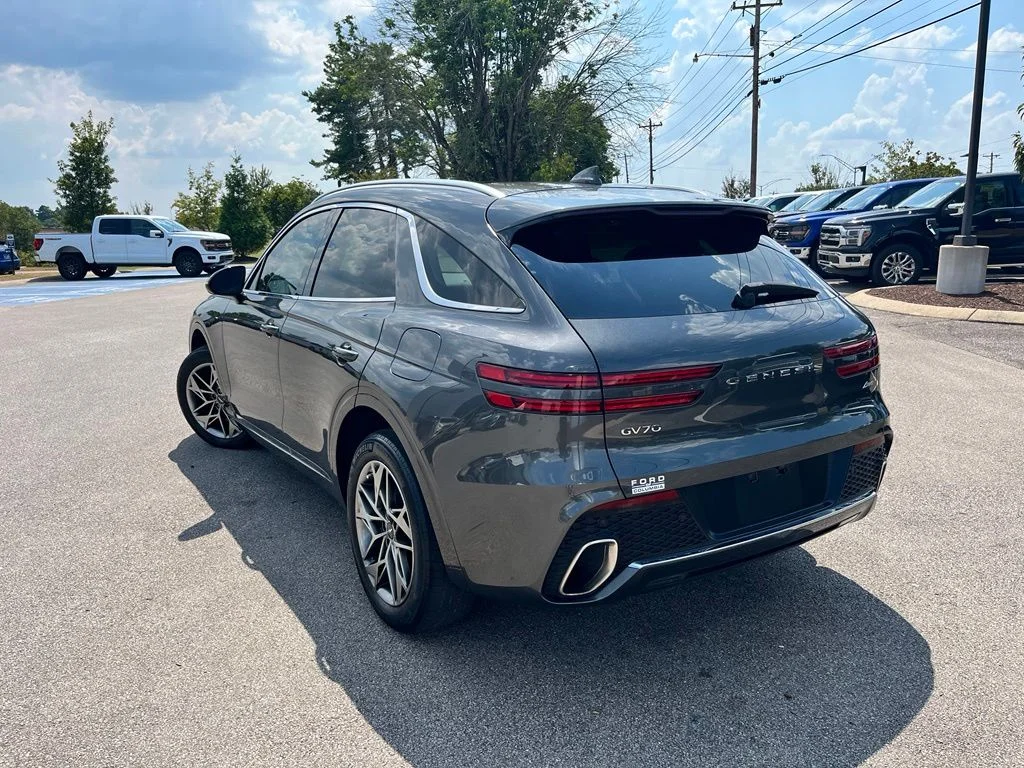 Used 2024 Gray Genesis 2.5T image 4