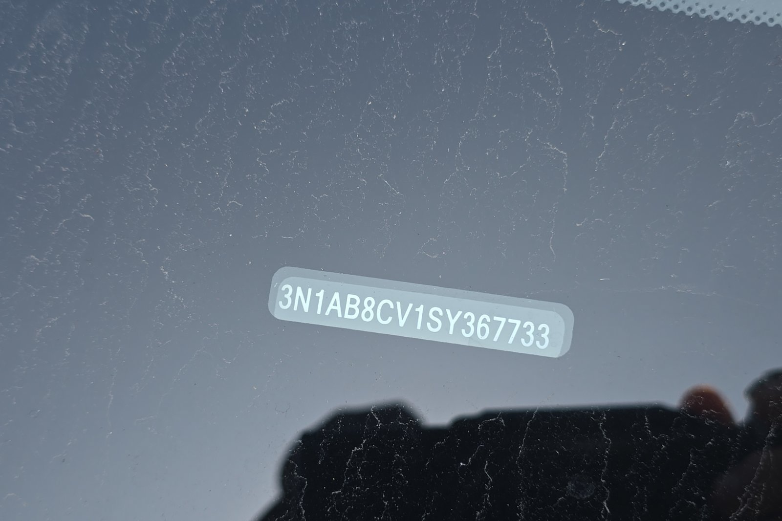 Used 2025 Super Black Nissan SV image 3
