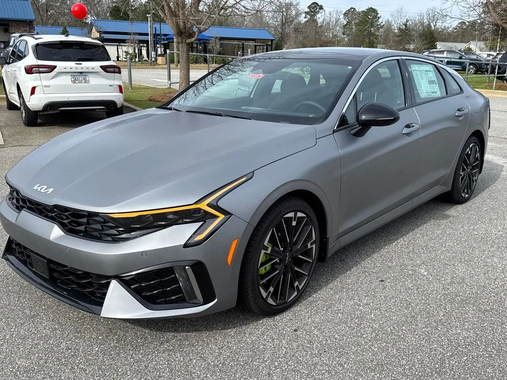 2026 Kia K5 GT - Photo 7