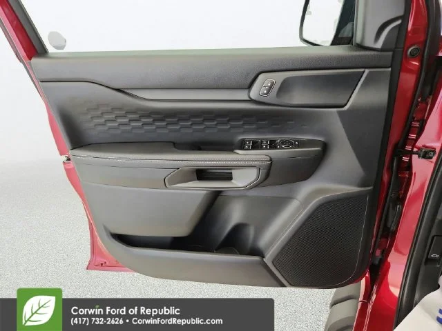 New 2026 Ruby Red Metallic Tinted Clearcoat Ford XLT image 54