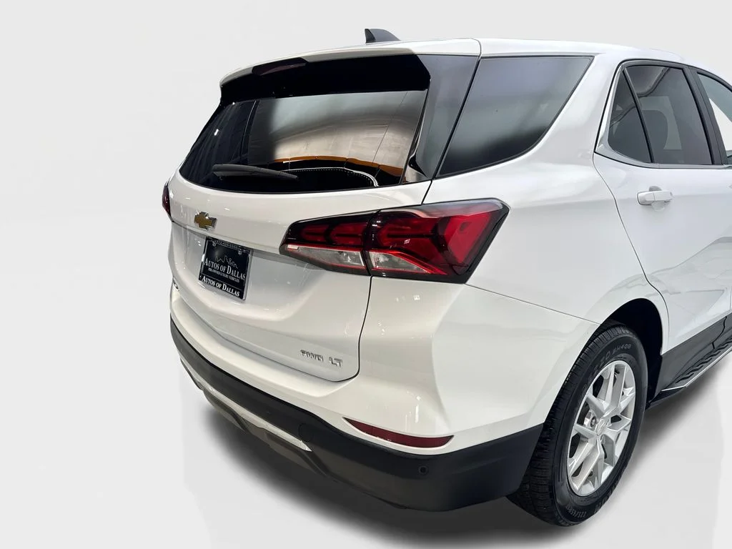 Used 2024 White Chevrolet LT image 18