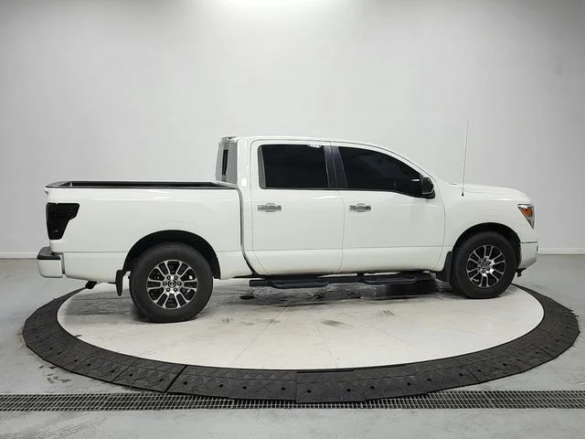 Used 2021 White Nissan SV image 8