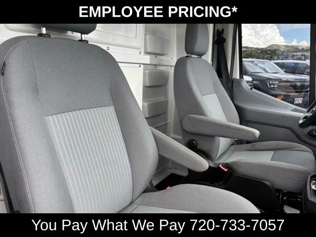 Used 2015 Silver Ford Base image 23
