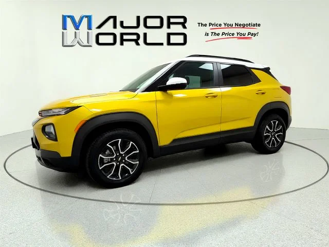 Used 2023 Yellow Chevrolet ACTIV image 4