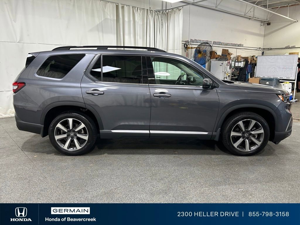 Certified Used 2025 Modern Steel Metallic Honda AWD Elite image 42