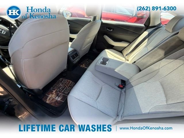Certified Used 2025 Meteorite Gray Metallic Honda 1.5T SE image 8