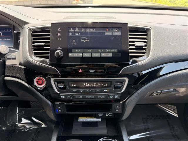 Certified Used 2023 WHITE Honda Elite image 19