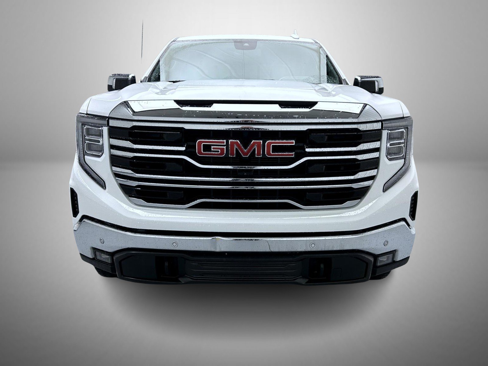 Used 2025 White GMC SLT image 2