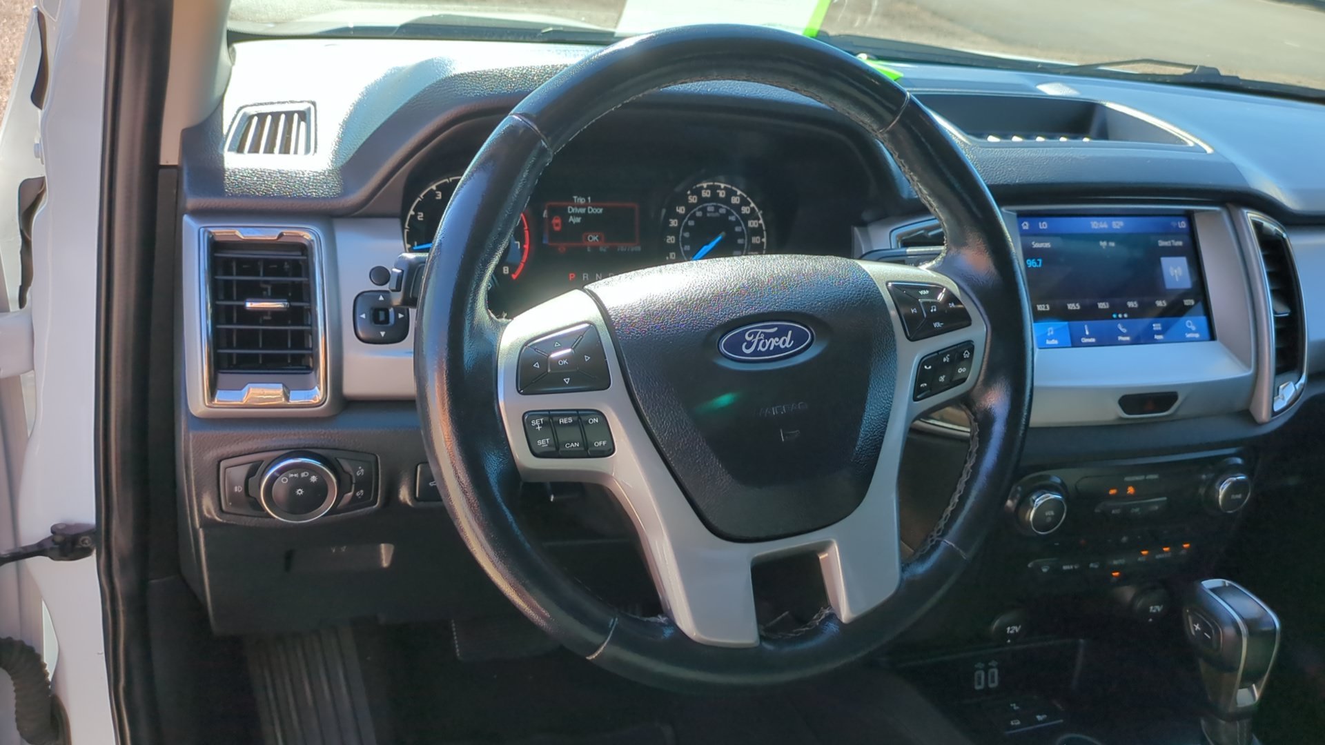 Used 2023 Oxford White Ford XLT image 15