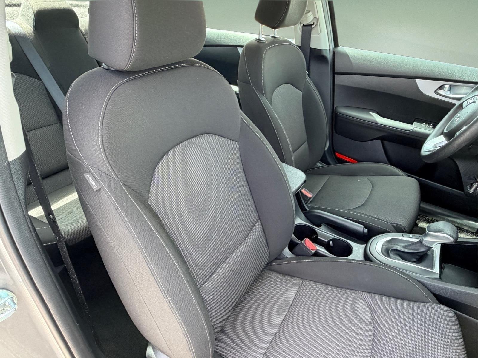 Used 2024 Steel Gray Kia LXS image 17
