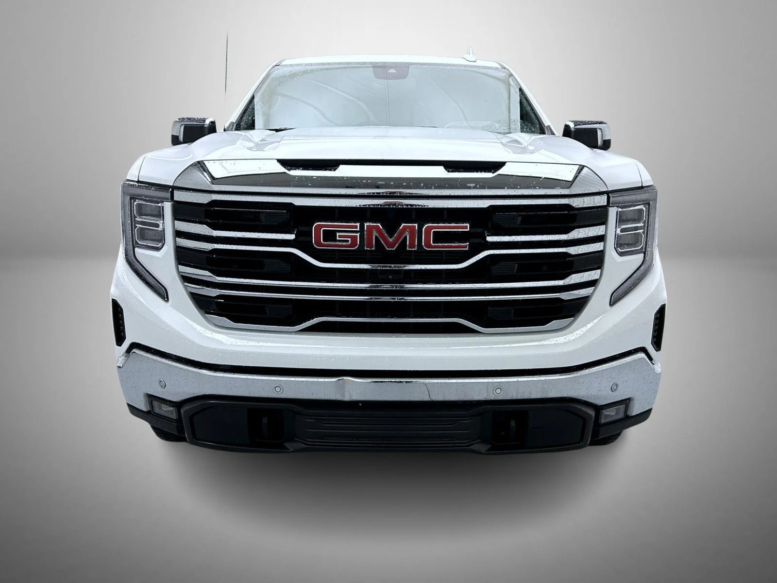 Used 2025 White GMC SLT image 2