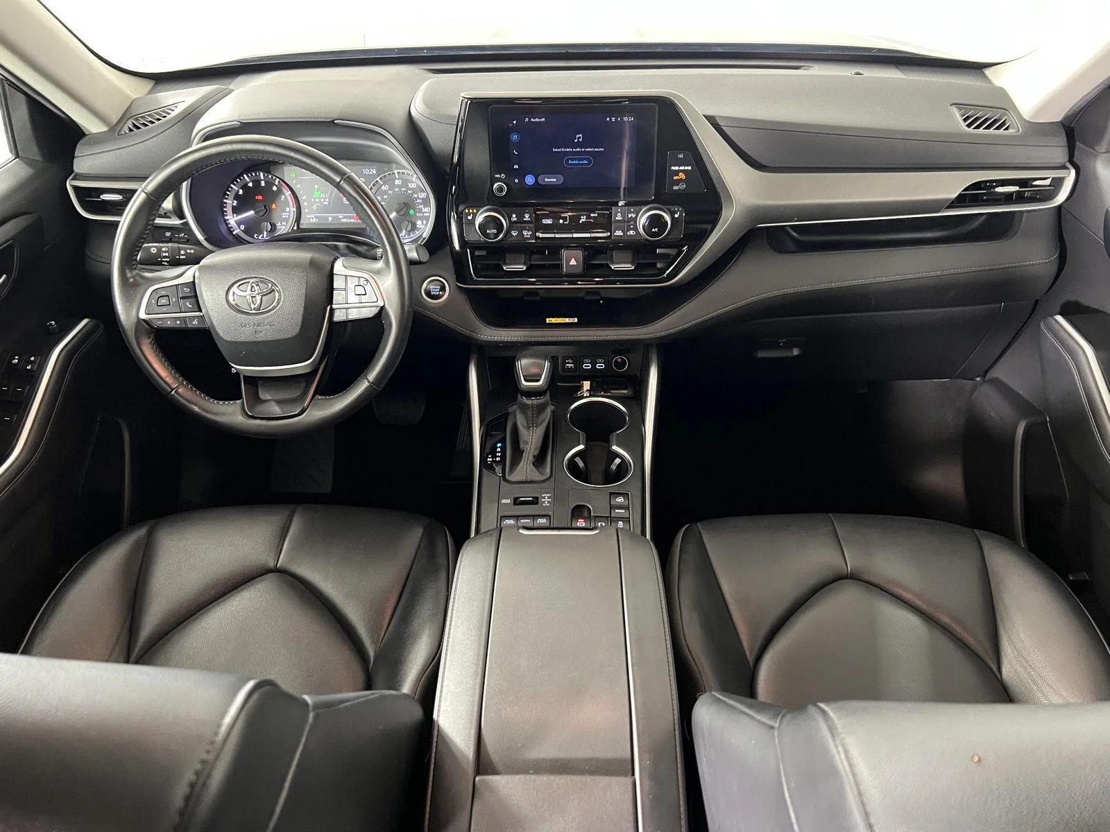 Used 2024 Midnight Black Metallic Toyota XLE image 15