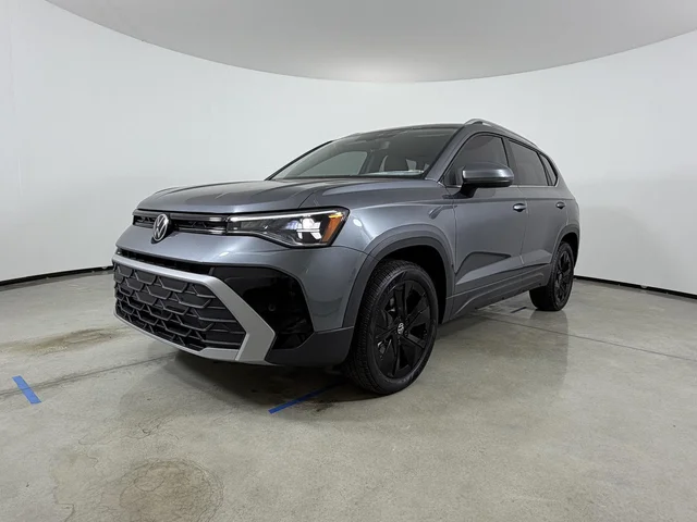 2026 Volkswagen Taos SE