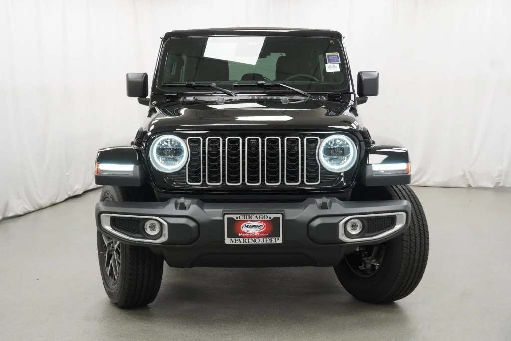 New 2027 Black Clear-Coat Paint Jeep Sahara image 11