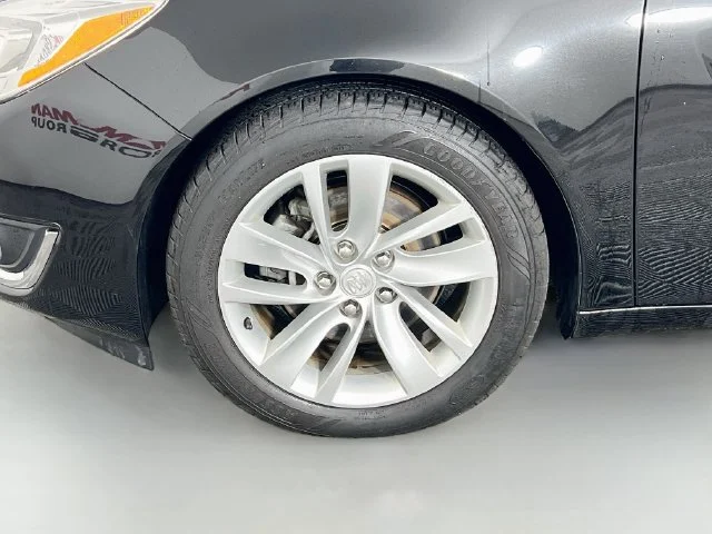 Used 2016 Black Buick Premium II image 27