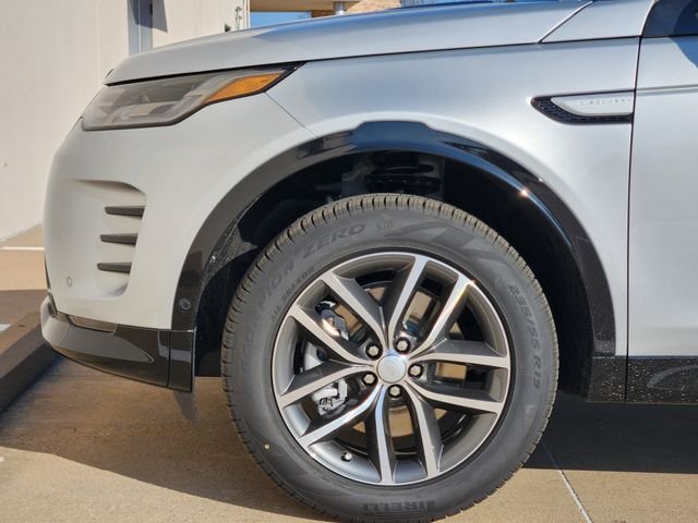 Used 2026 Silver Land Rover Landmark image 6