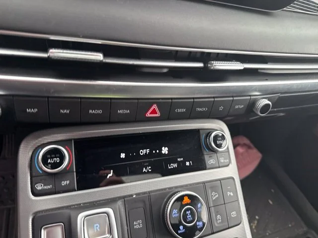 Used 2023 Typhoon Silver Hyundai Calligraphy image 21