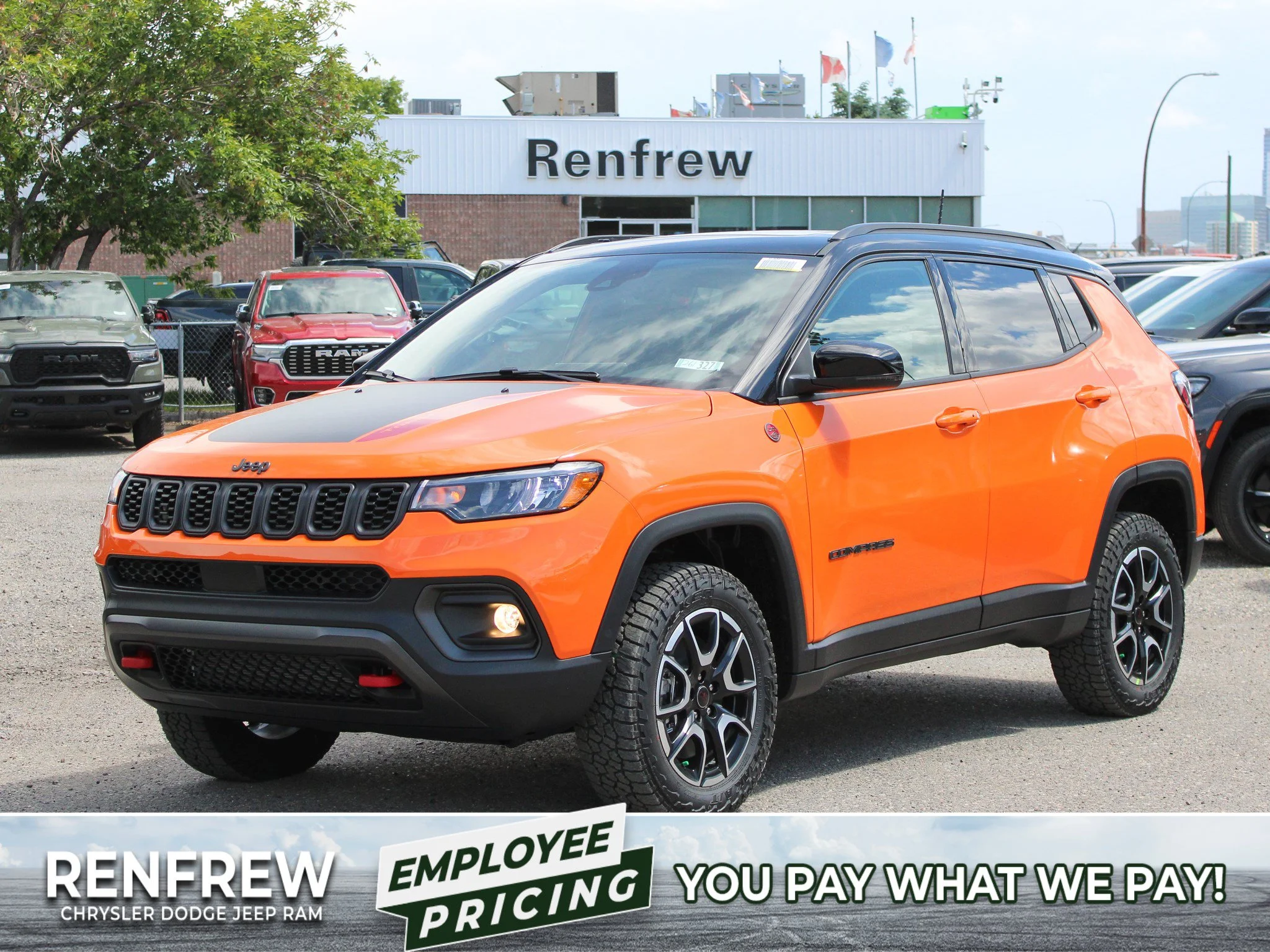 New 2026 joose Jeep Trailhawk* image 1