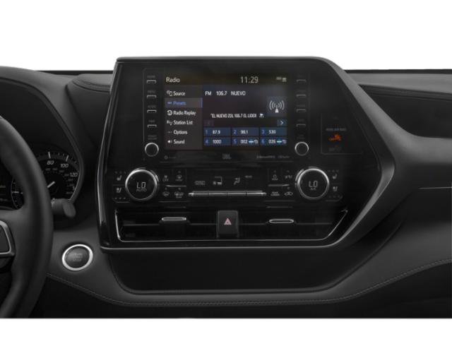 Used 2020 Blueprint Toyota Limited image 13