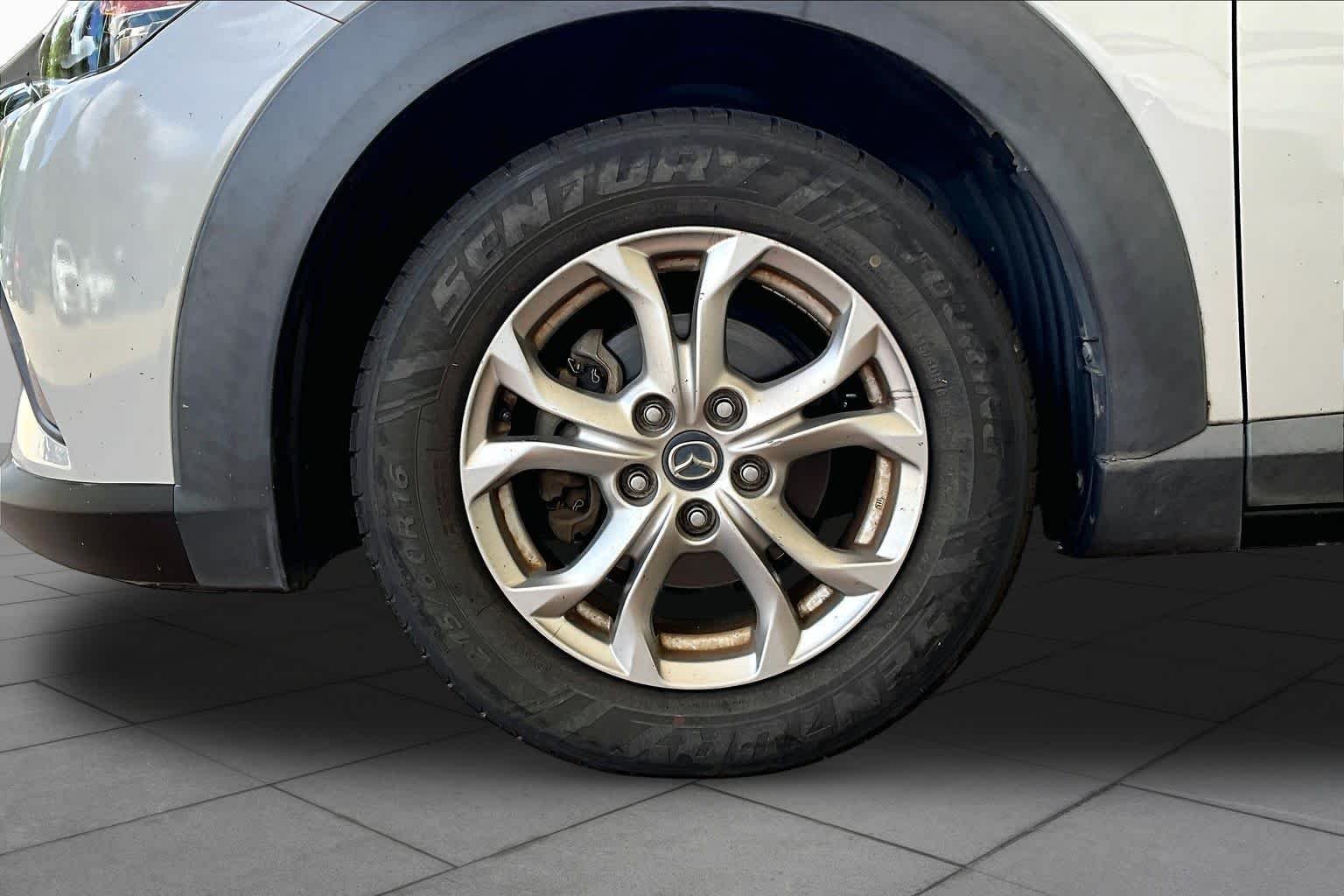 Used 2016 Ceramic Silver Metallic Mazda Touring image 10