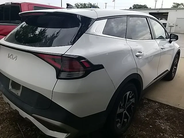 Used 2025 White Kia EX image 18