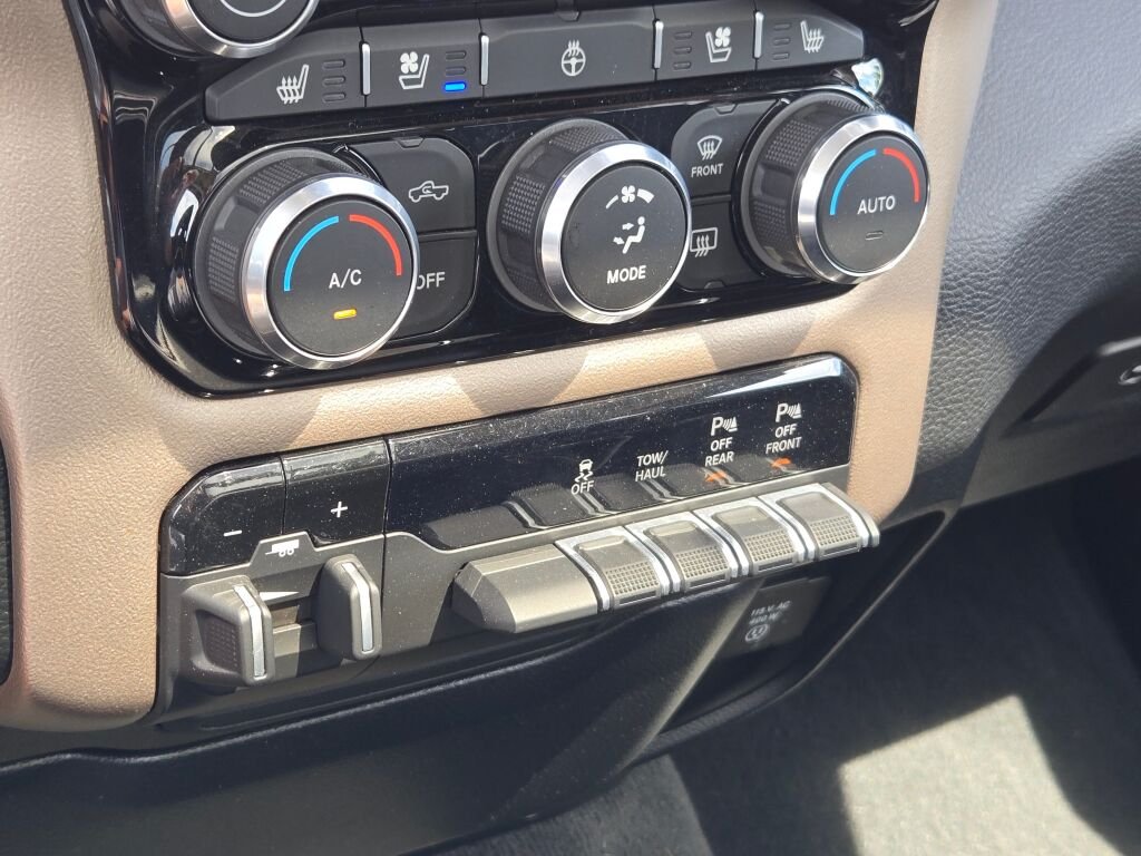 Used 2020 Gray Ram Laramie image 33
