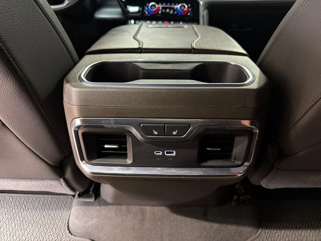 Used 2025 Titanium Rush Metallic GMC Denali image 18