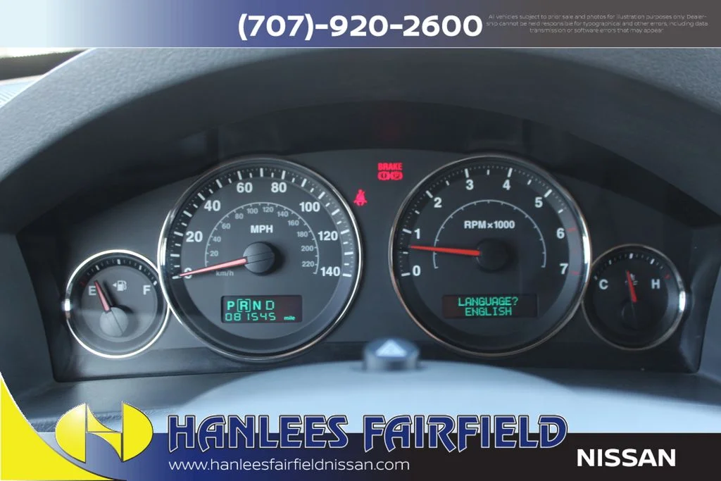 Used 2005 White Jeep Limited image 33