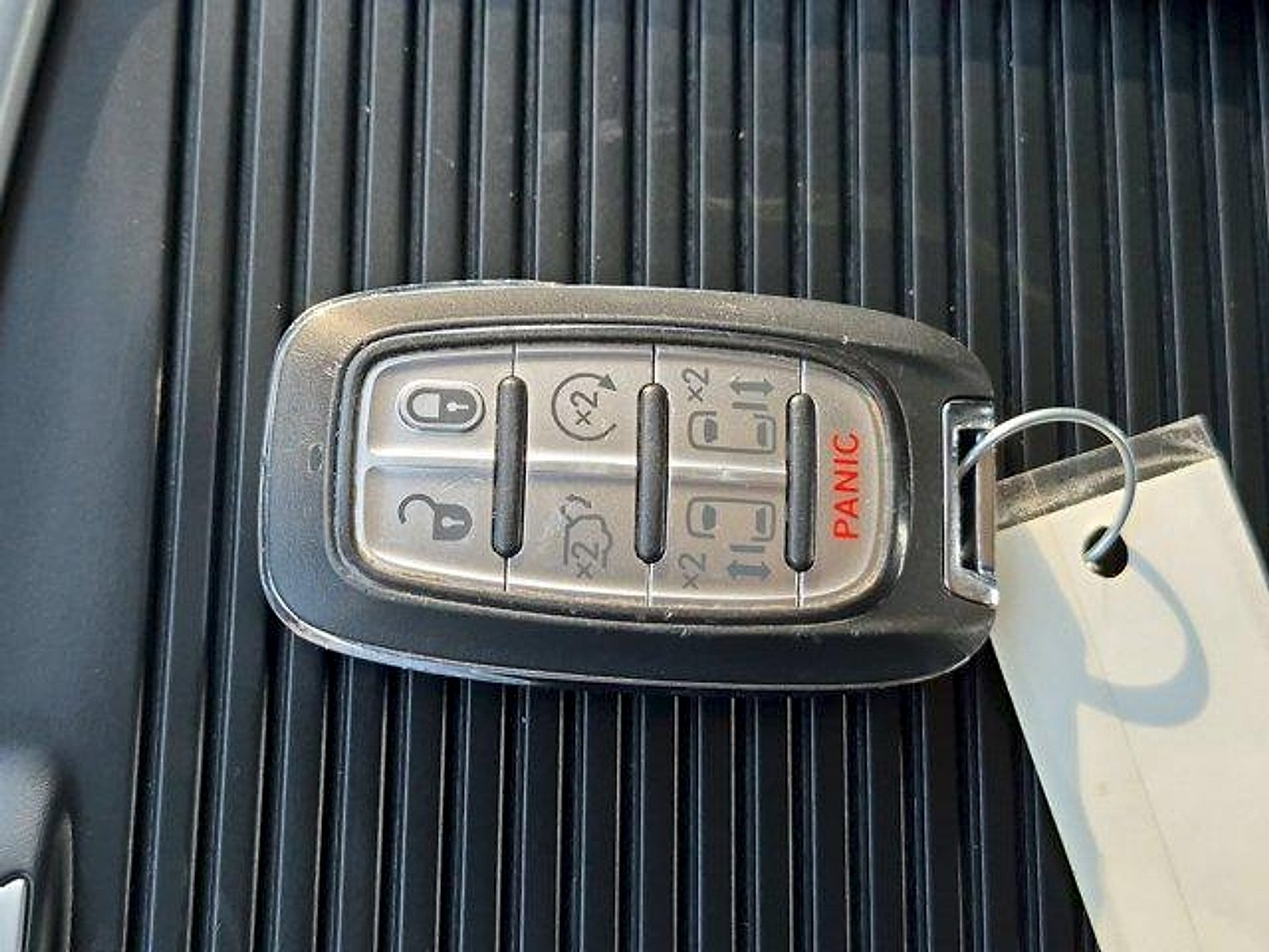 Used 2023 Bright White Clearcoat Chrysler Touring L image 33