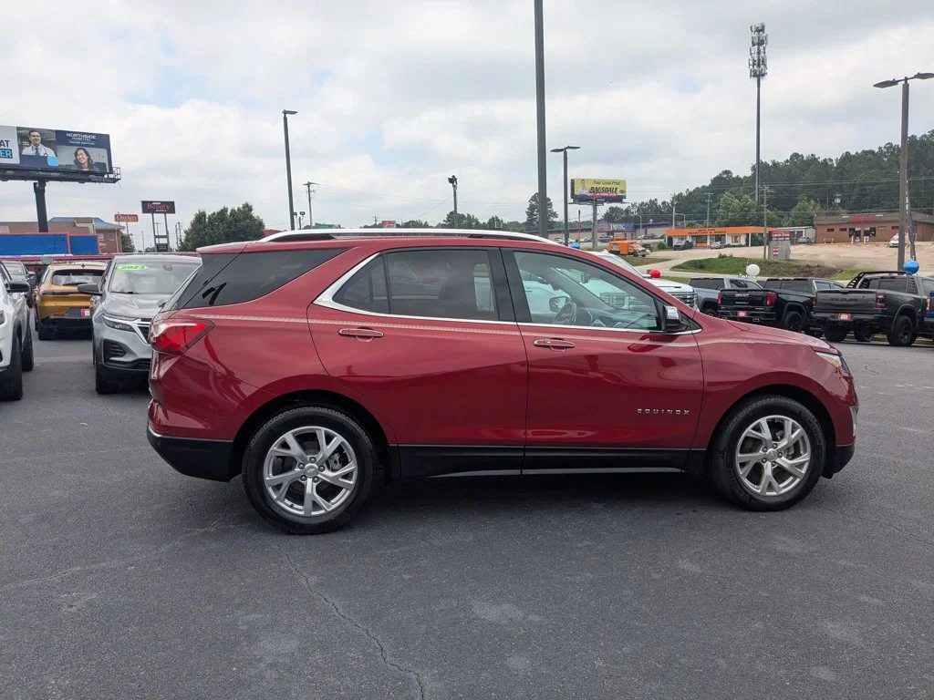 Used 2021 Cajun Red Tintcoat Chevrolet Premier image 4