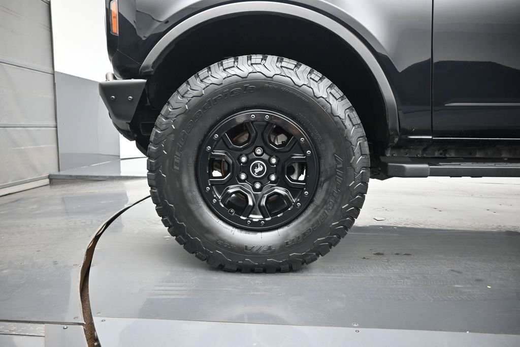 Certified Used 2022 Black Ford Wildtrak image 25