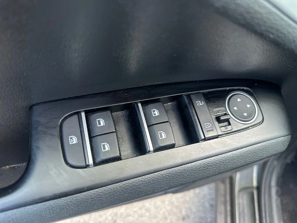 Used 2023 Gray Kia S image 13