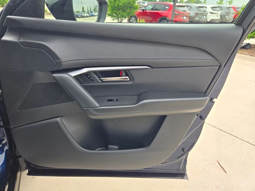 New 2026 Navy Blue Mica Mazda 2.5 S Preferred AWD image 6