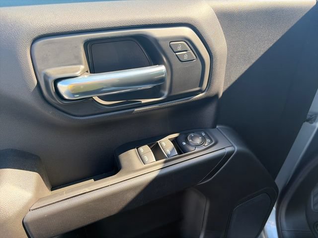 2026 Chevrolet Silverado 1500 Custom - Photo 16