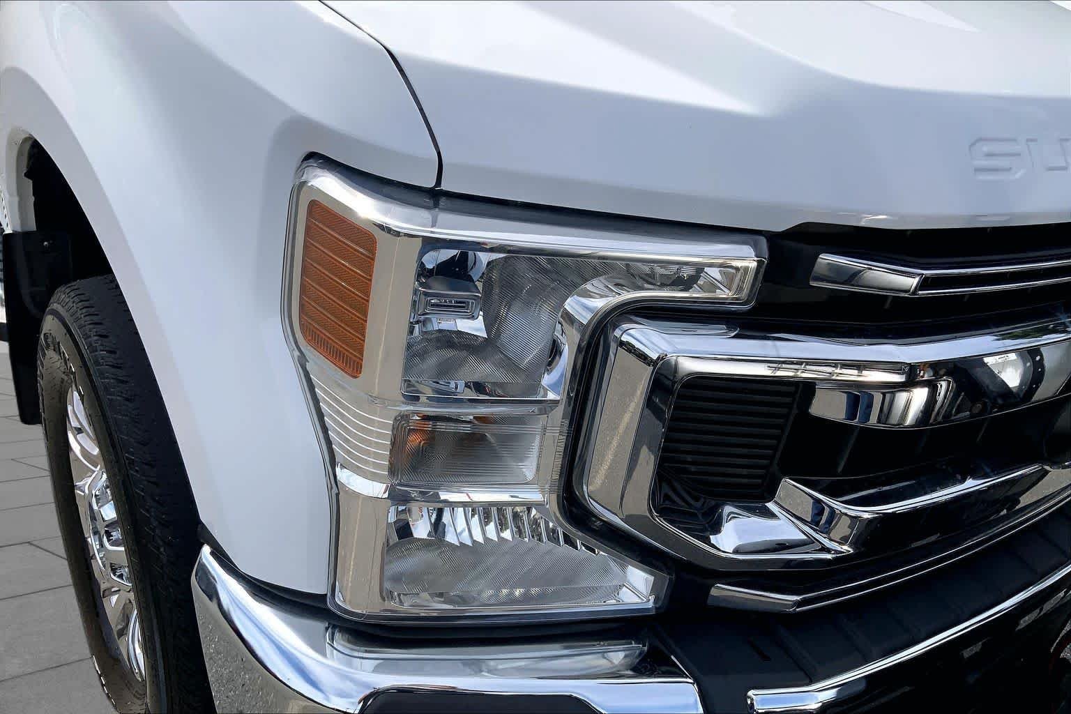 Certified Used 2022 Oxford White Ford XLT image 27