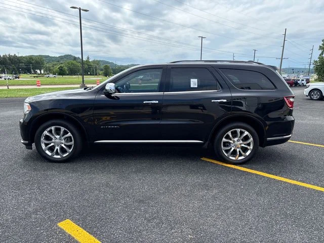 Used 2018 DB Black Crystal Clearcoat Dodge Citadel image 2