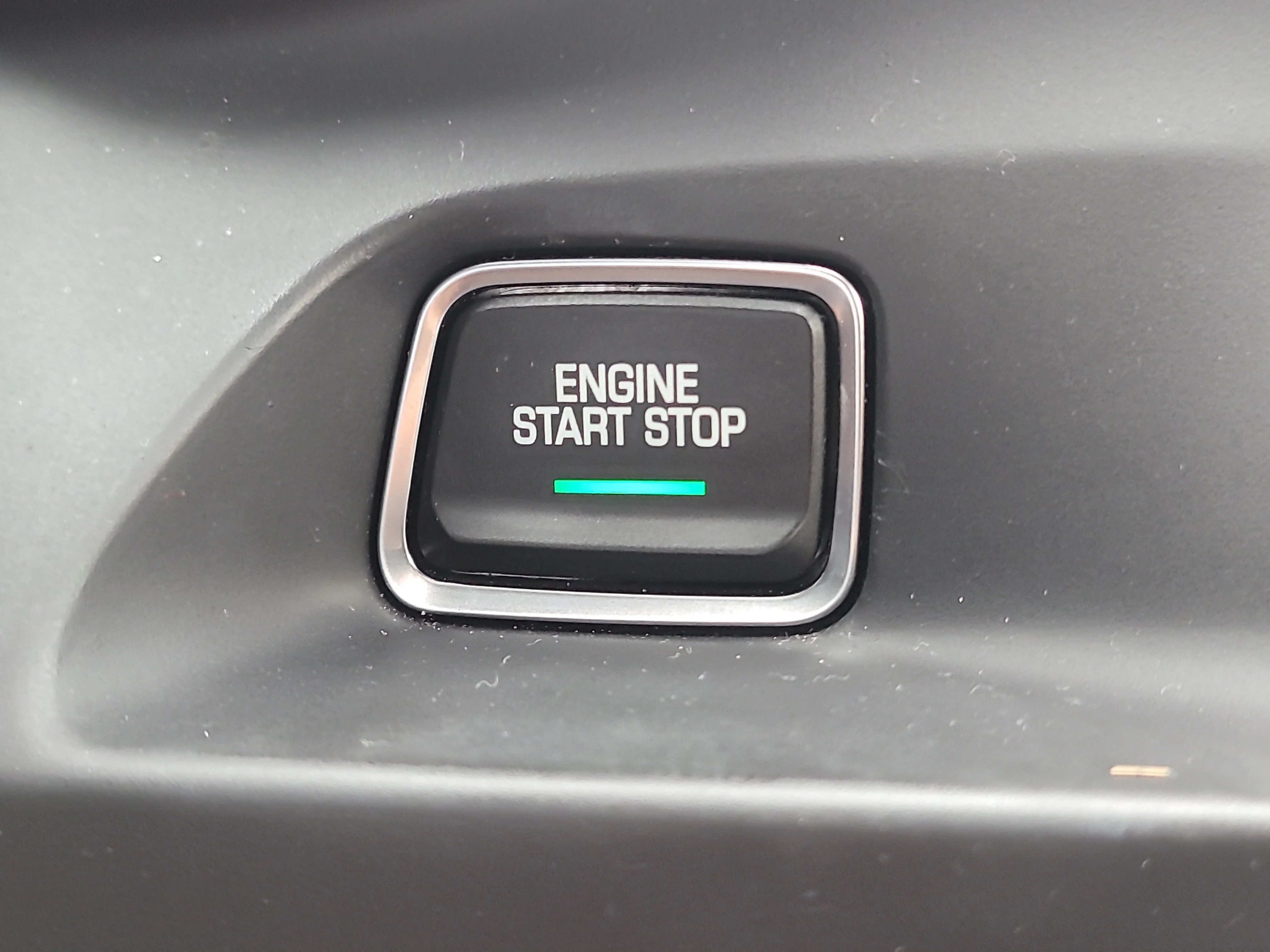 Used 2023 Sharkskin Metallic Chevrolet 1LT image 21