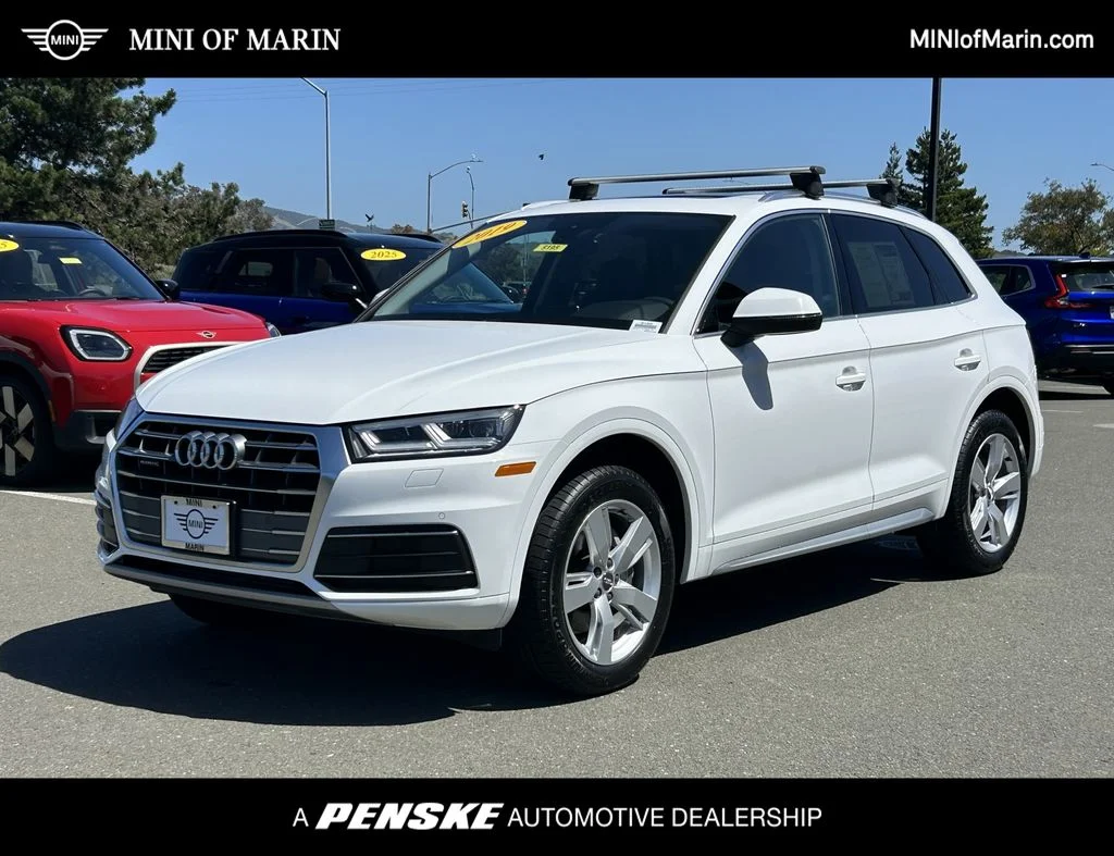 2019 Audi Q5 2.0T quattro S tronic Premium Plus's photo