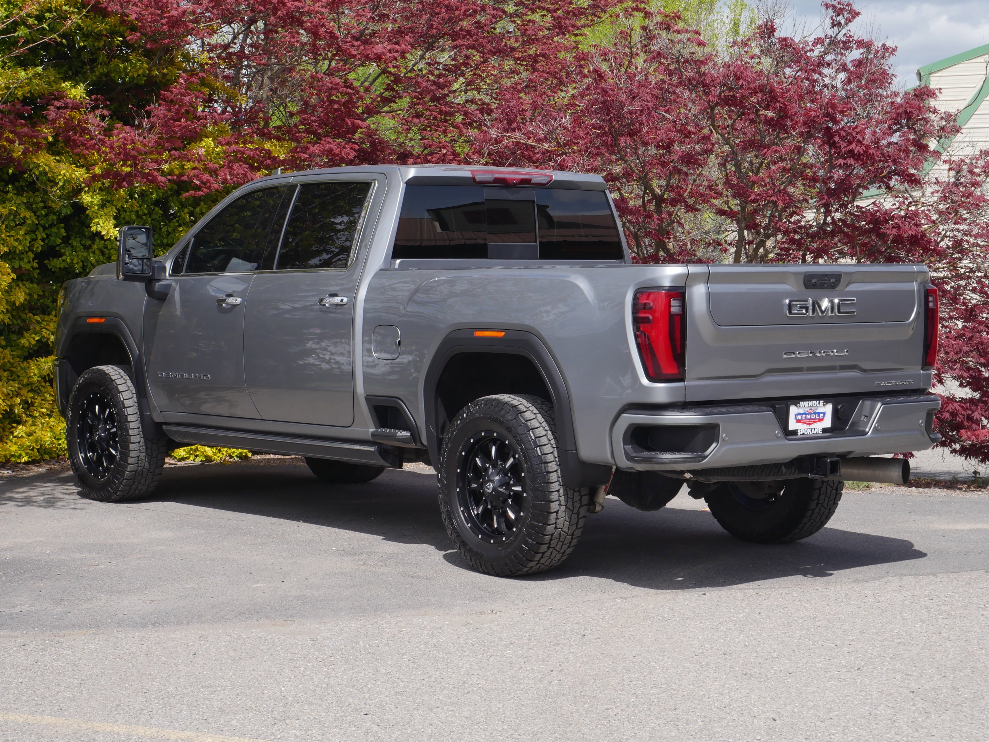 Used 2025 Sterling GMC Denali Ultimate image 19