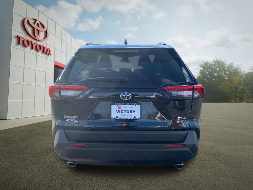 Used 2025 Black Toyota XLE image 4