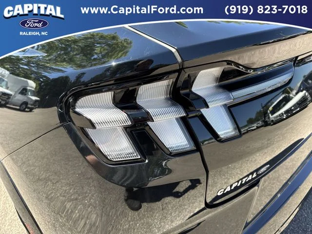 Used 2025 Black Ford Premium image 15
