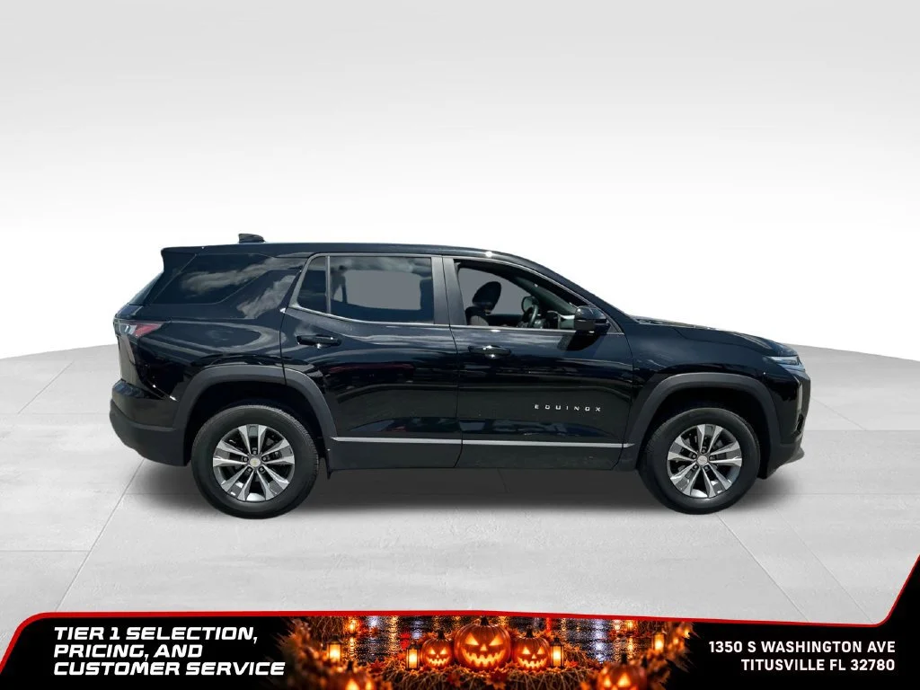 Used 2025 Mosaic Black Metallic Chevrolet LT image 12