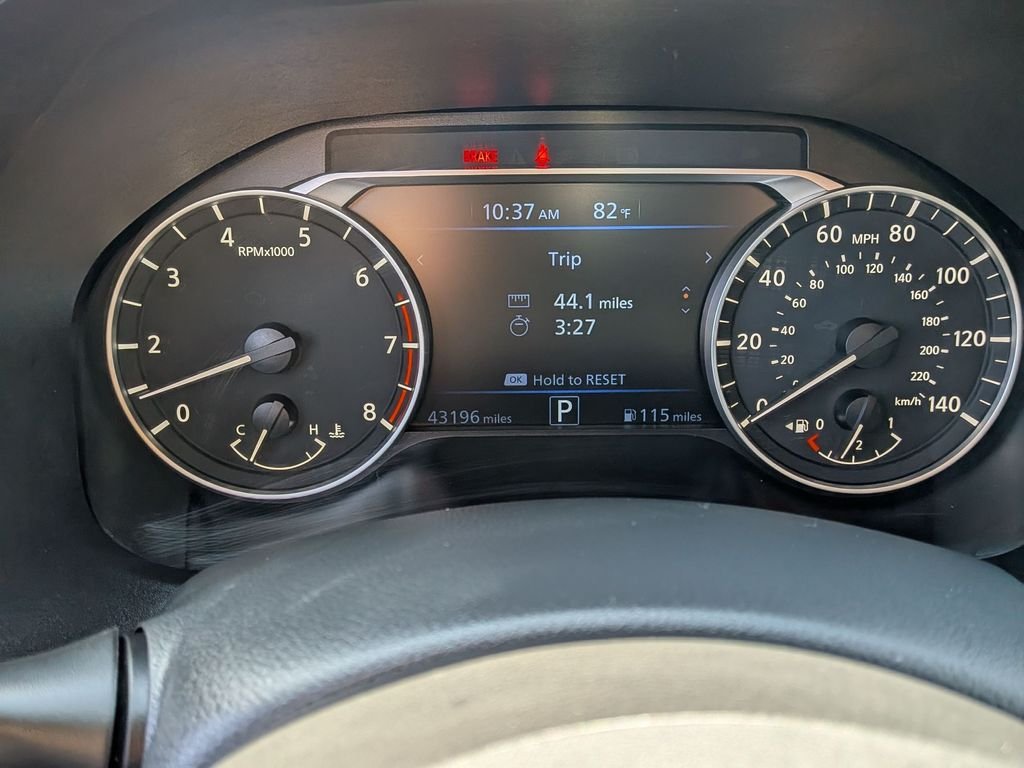 Used 2023 Black Nissan 2.5 SR image 11