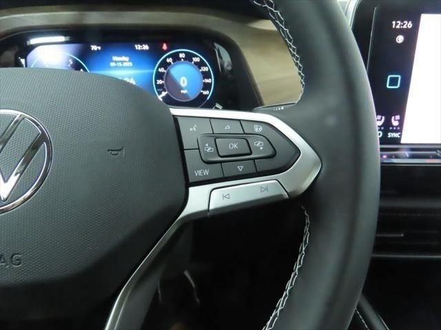 2026 Volkswagen Atlas SE w/Tech - Photo 12