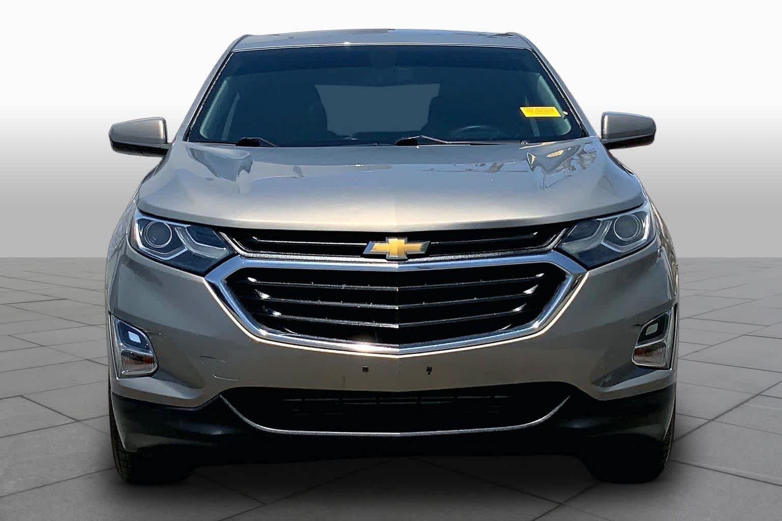 Used 2018 Pepperdust Metallic Chevrolet LT image 4