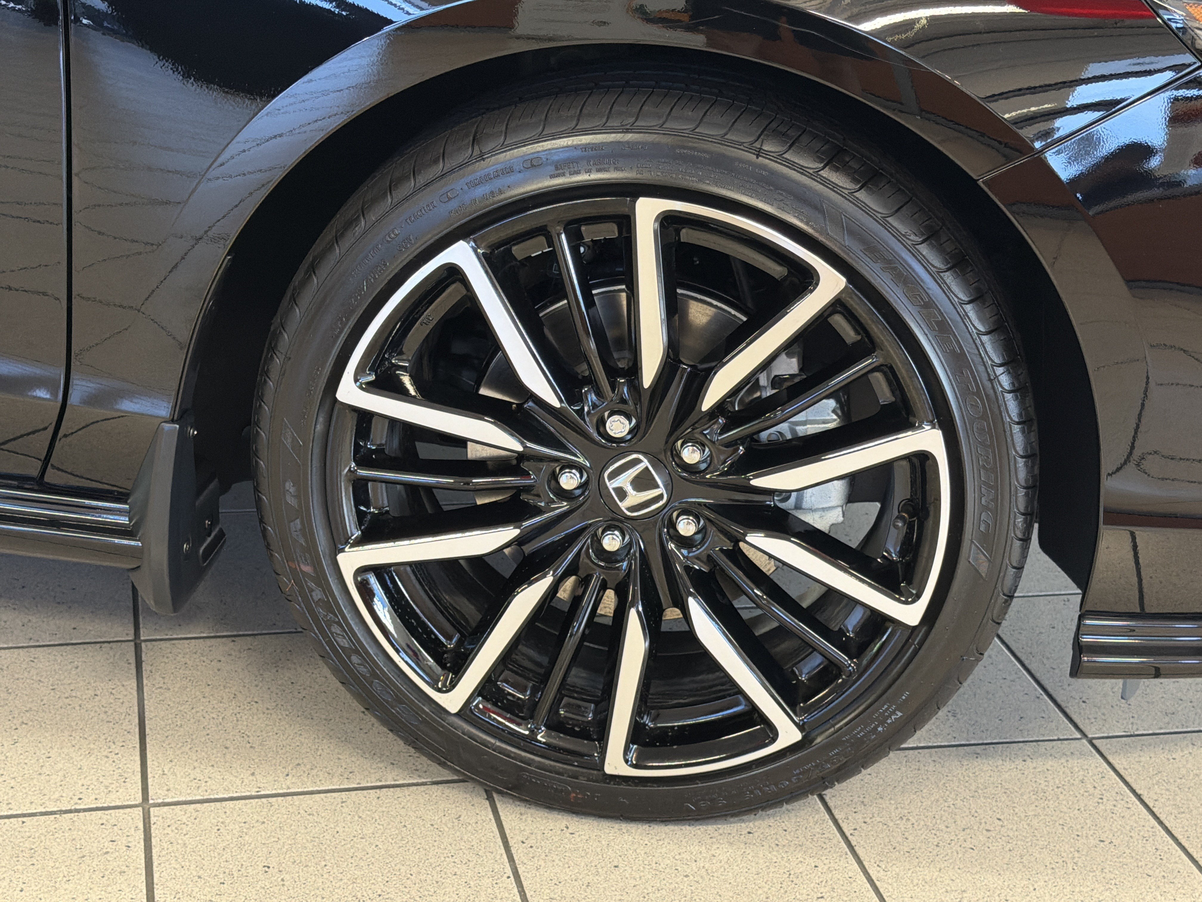 New 2026 Crystal Black Pearl Honda Touring image 27