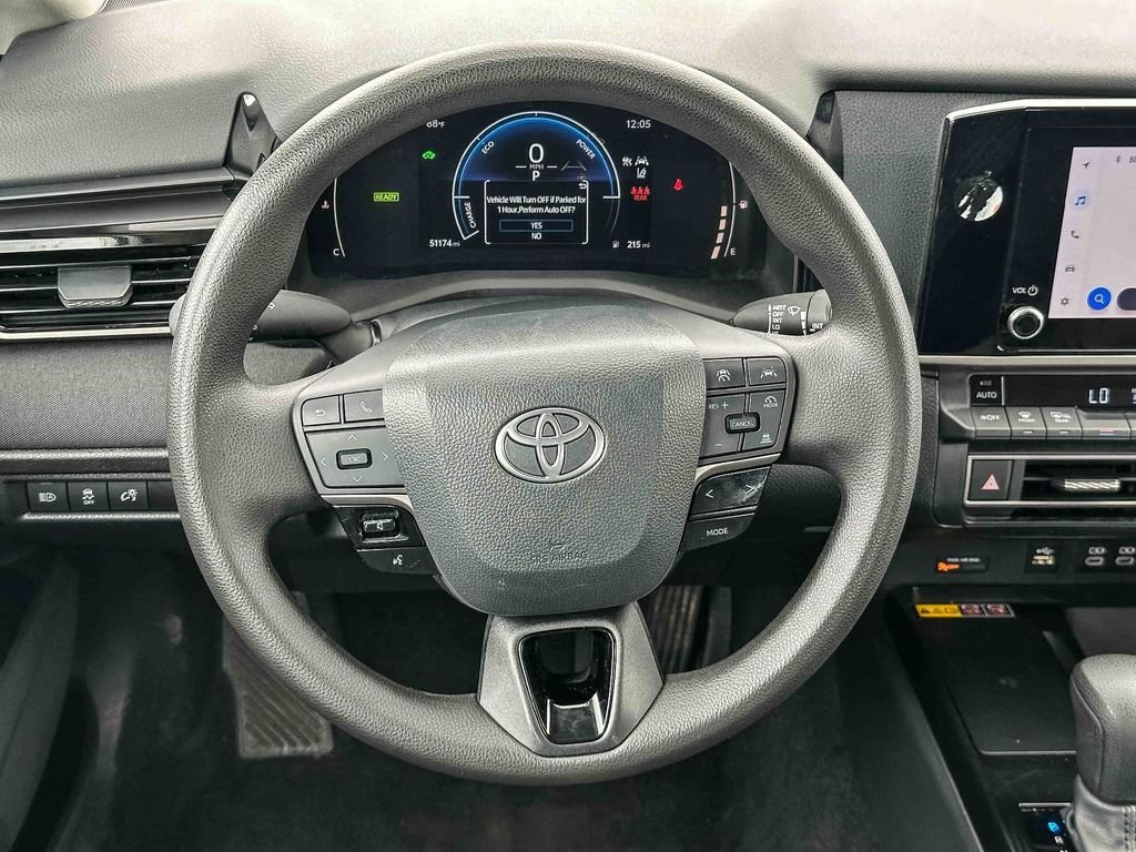 Used 2025 White Toyota LE image 25