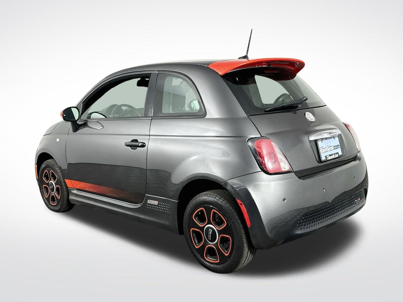 Used 2014 Granito Lucente (Granite Crystal) FIAT Battery Electric image 6