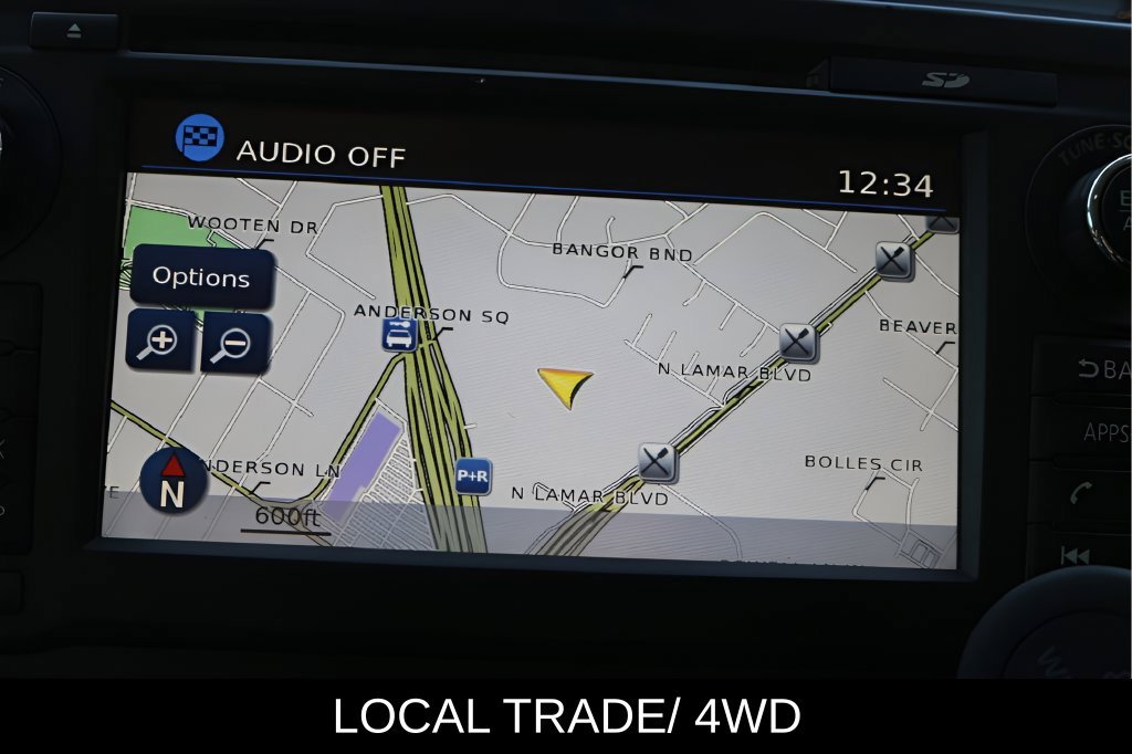 Used 2018 Silver Nissan PRO-4X image 24