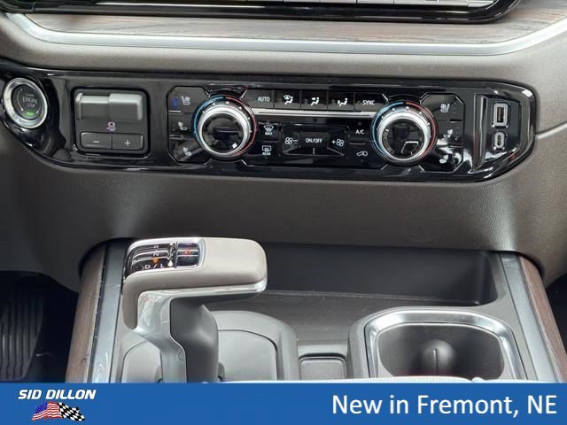 2026 GMC Sierra 1500 SLT - Photo 12